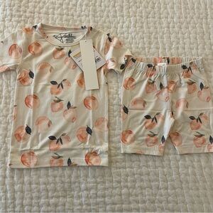 NWT Copper Pearl Caroline Peach Print Short Sleeve and Shorts Pajama Set Size 4T